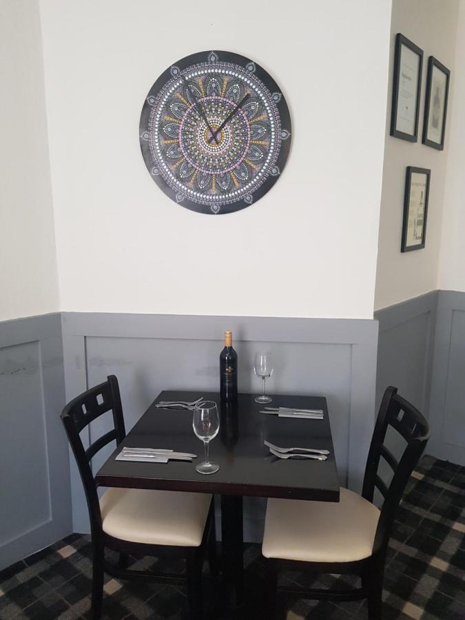 The Old Cross Inn Blairgowrie and Rattray Εξωτερικό φωτογραφία